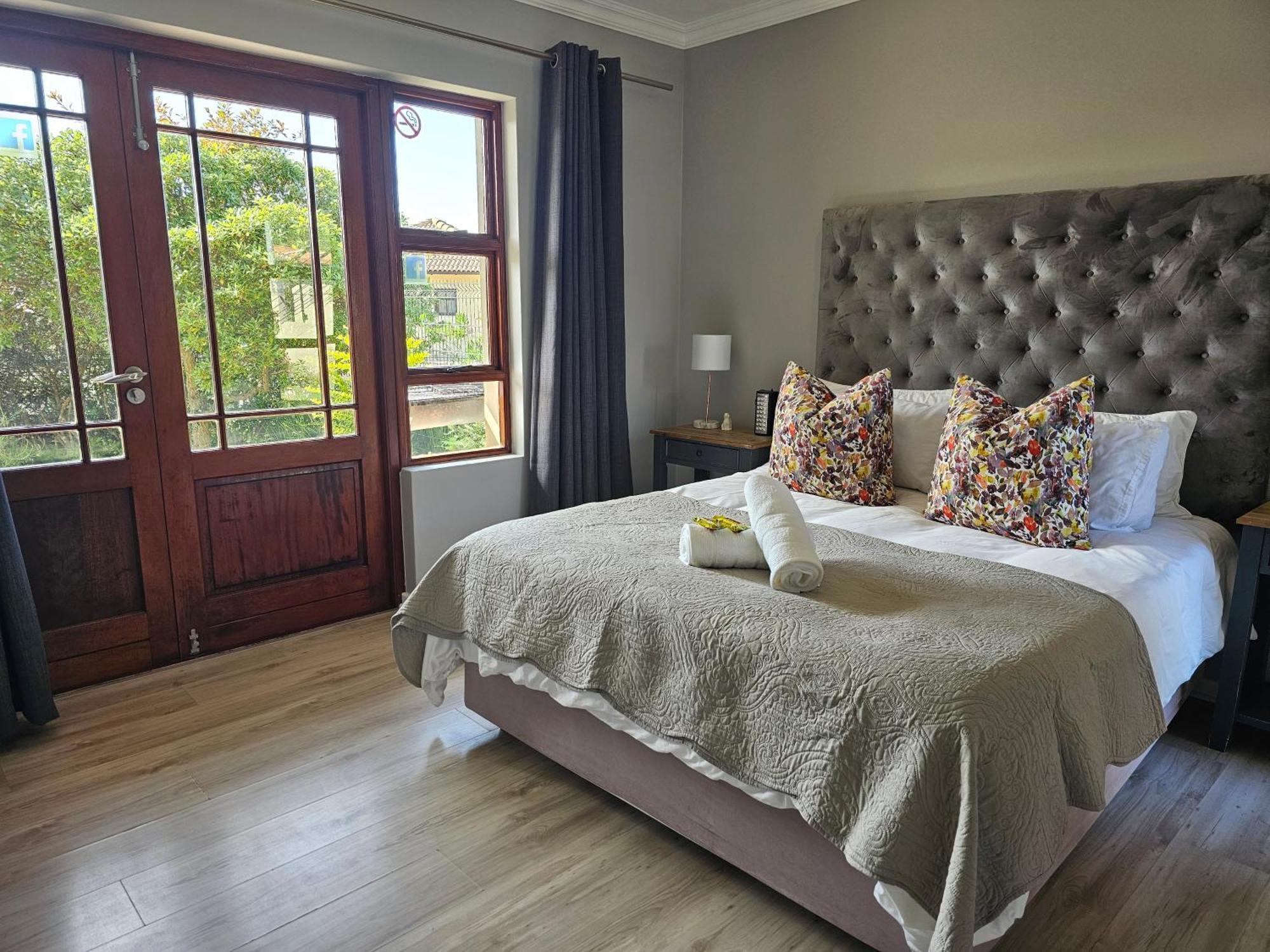Six Whale Rock Gardens With Back Up Power For Load Shedding Apartamento Plettenberg Bay Exterior foto