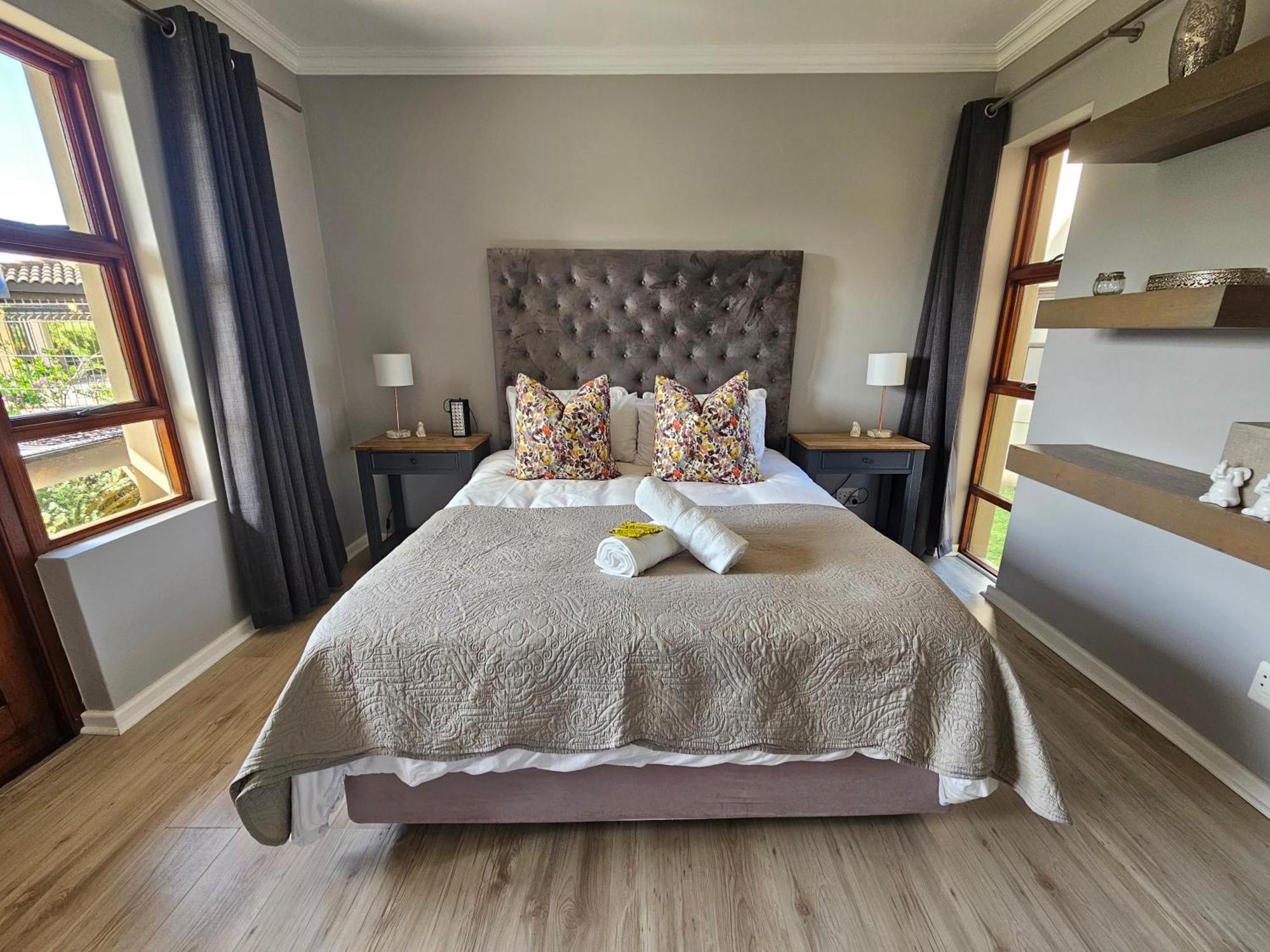 Six Whale Rock Gardens With Back Up Power For Load Shedding Apartamento Plettenberg Bay Exterior foto